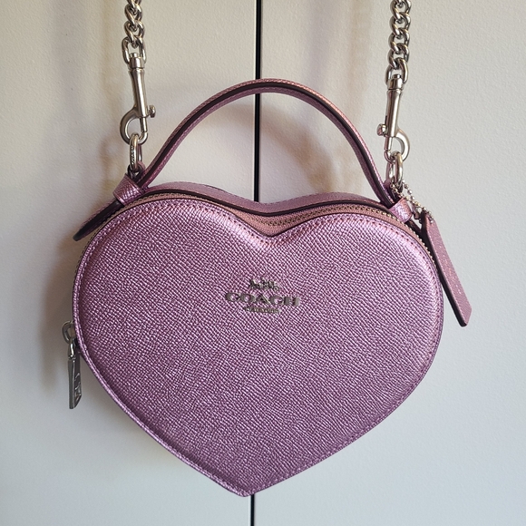 Coach Heart Cross Body NWT purse in metallic Lilac - Picture 2 of 4